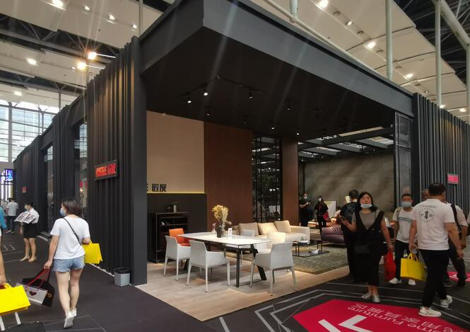 該如何設計搭建大型展臺？